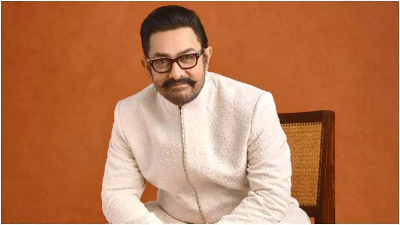 Aamir reveals steroid for migraines caused his weight gain