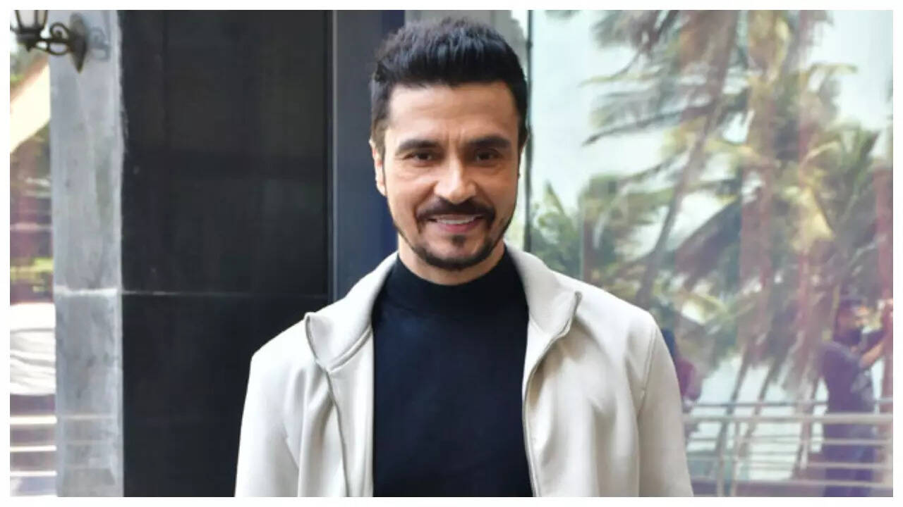 Darshan Kumaar says he still struggles to get big-banner films