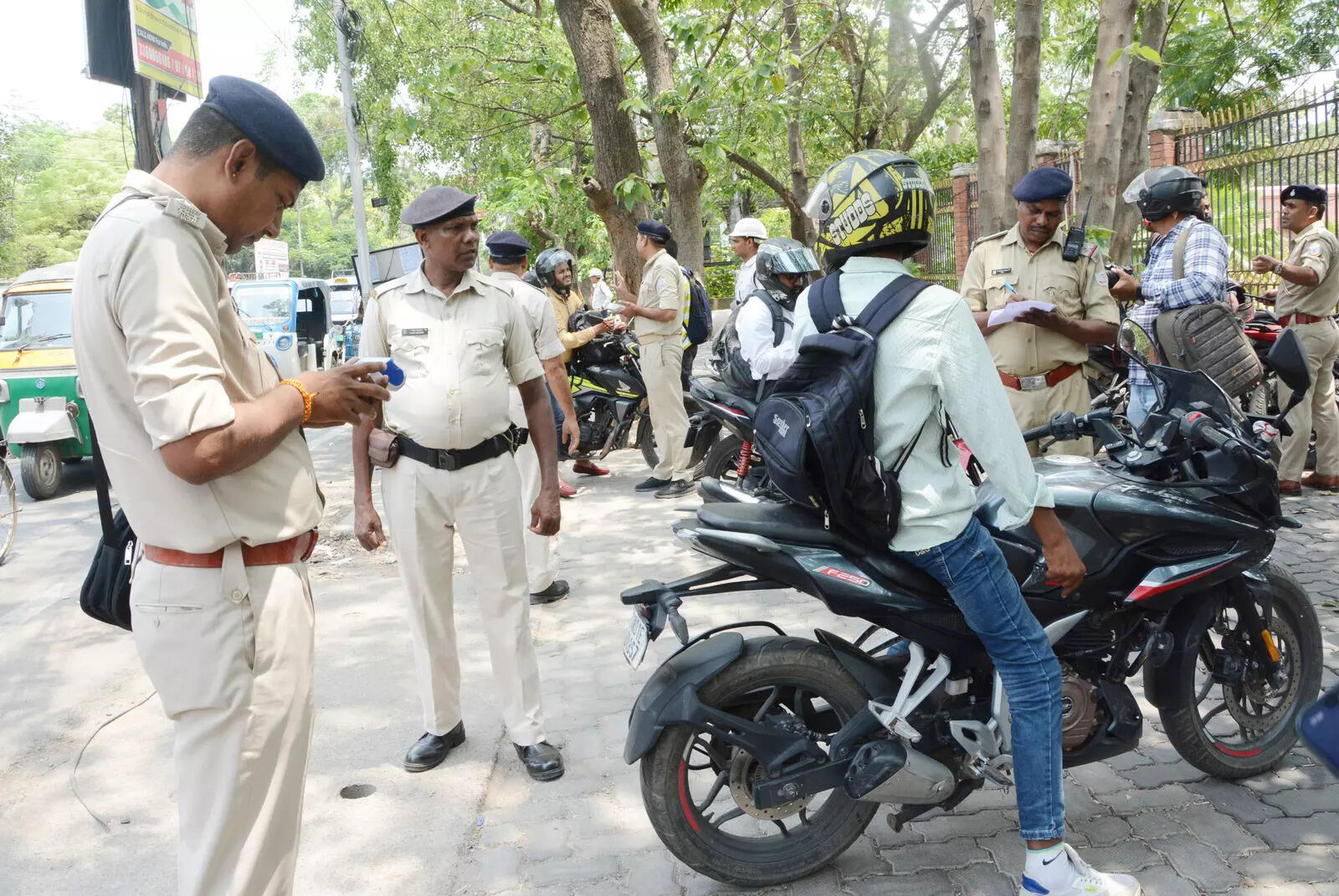 Over 8k motorists fined for violating traffic rules in Ranchi since Aug 17