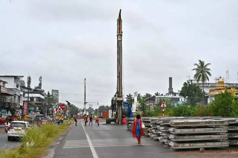 Kumarichantha flyover construction stalled amid protests over design