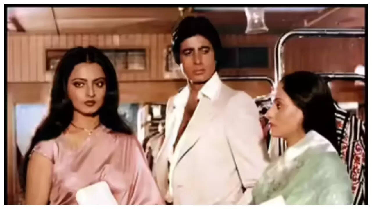 Jaya Bachchan invited Rekha home to prove THIS