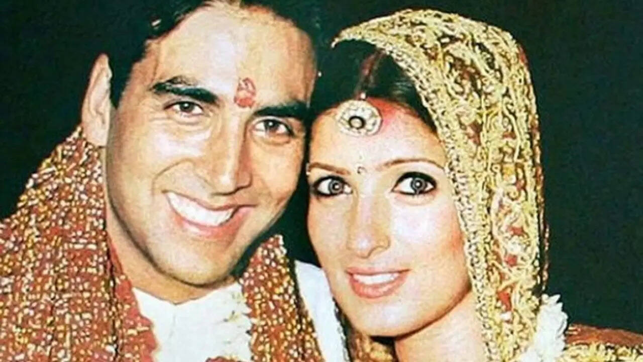 Akshay-Twinkle's sudden wedding left everyone SHOCKED