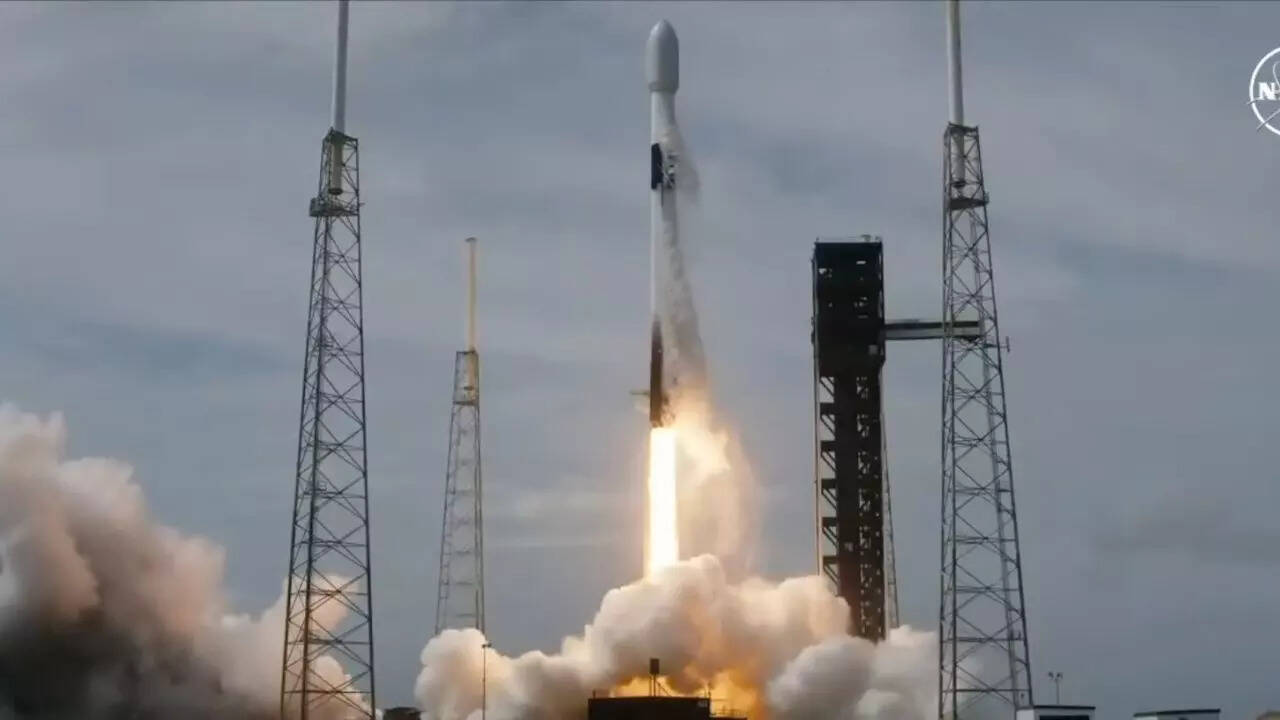SpaceX launches Northrop Grumman Cygnus XL to ISS: 5 tons of supplies include unique holiday treats and oxygen