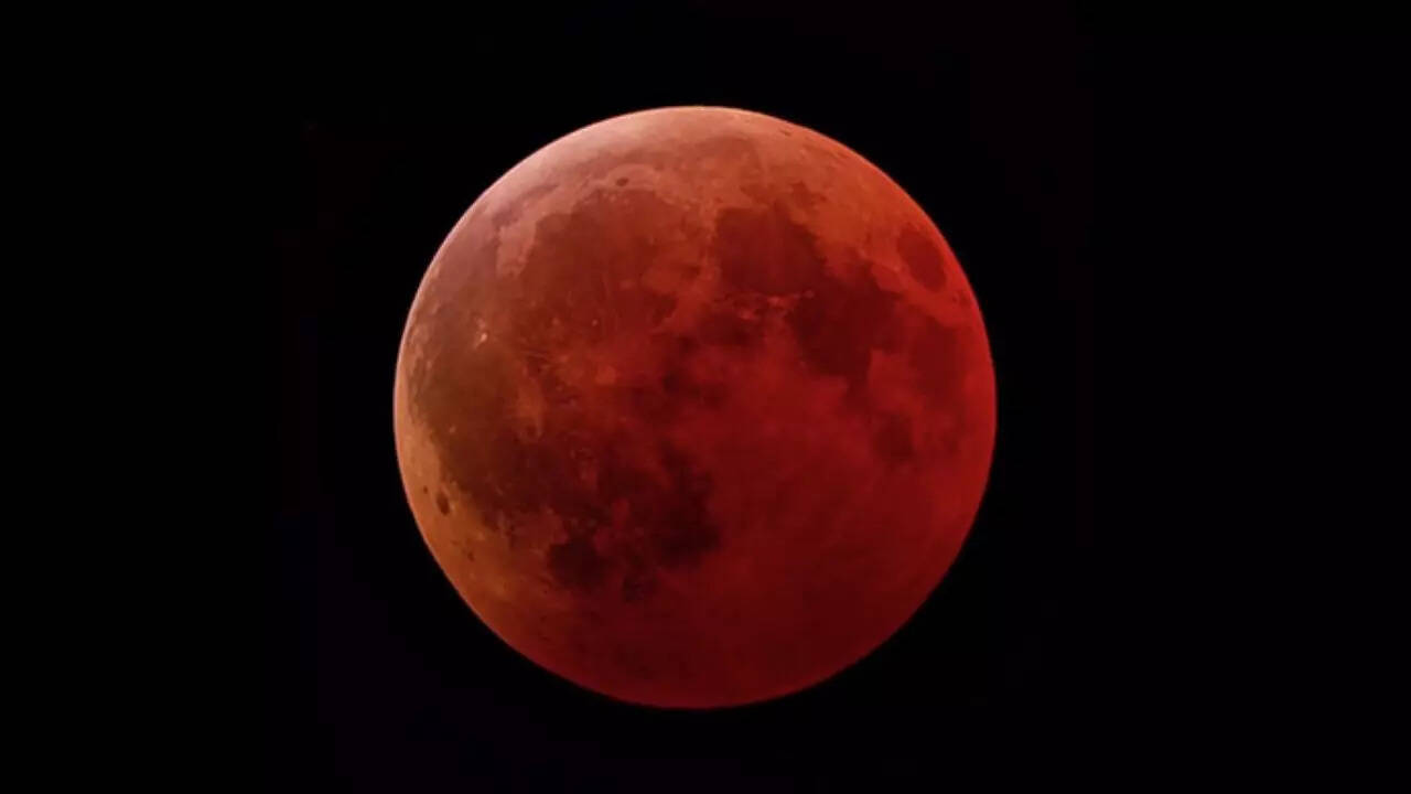 Longest lunar eclipse