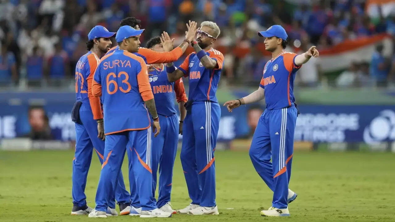Rs 579.06 crore! Apollo Tyre to sponsor Indian team; outbid Canva, JK Cement