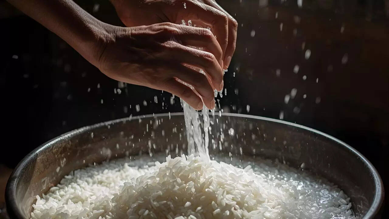 How many times should you rinse rice: Indian kitchen tips for perfect fluffy grains