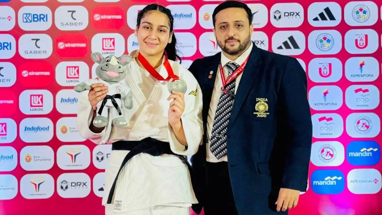 Ishroop Narang wins silver at Junior Asian Judo Championship