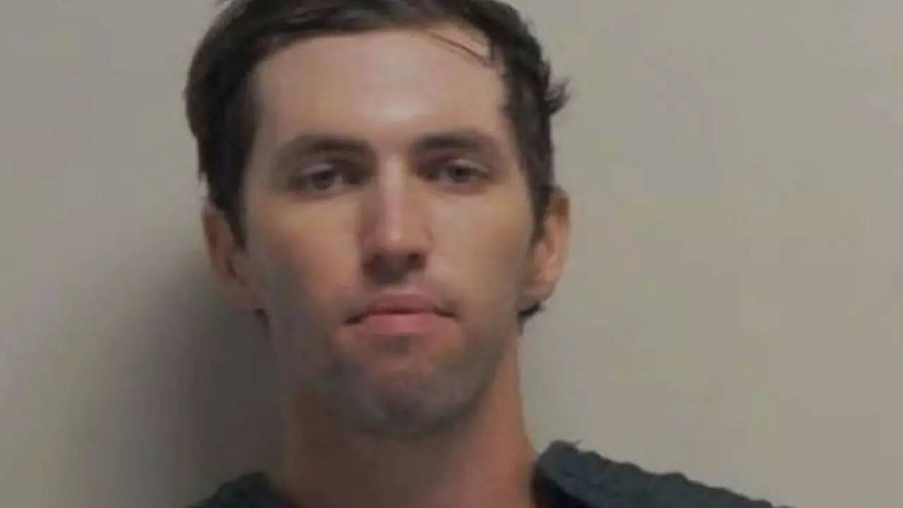 What is Charlie Kirk shooter suspect Tyler Robinson's Antifa connection? Discord messages, engraved bullet casings