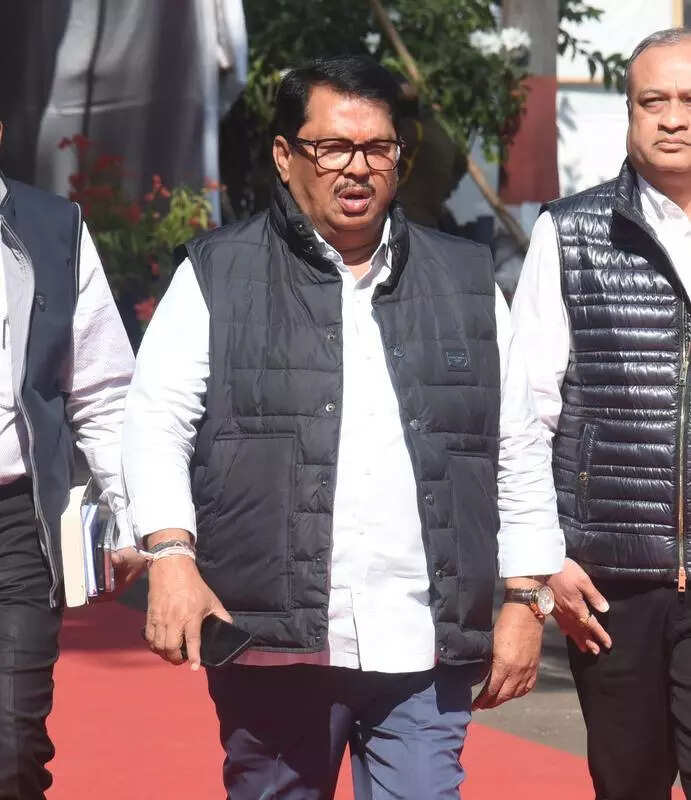 Supreme Court local body polls order a slap on govt face, says opposition in Maharashtra