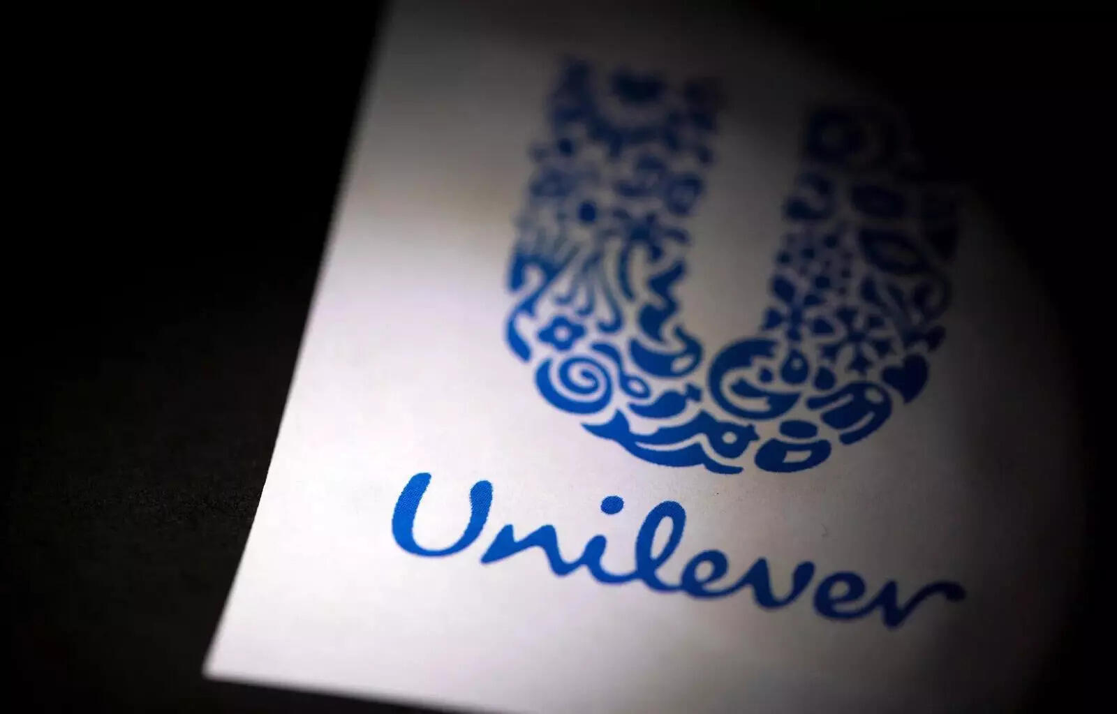 Indian-origin Phatak is Unilever's finance chief