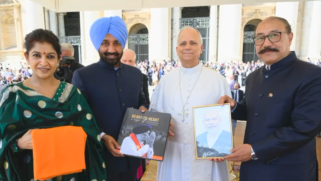 Vatican: Pope blesses PM Modi on 75th birthday; prays for his long life and good health