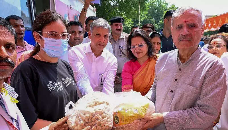 Union minister Rao Inderjit Singh inaugurates “Healthy Women – Empowered Family” campaign in Gurgaon