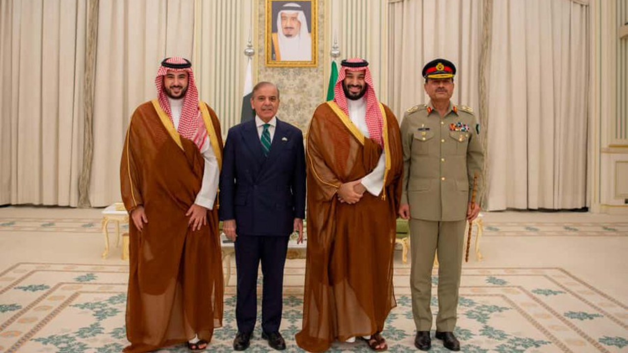 Defence pact: Pak-Saudi declare joint response to any agresssion; India reacts
