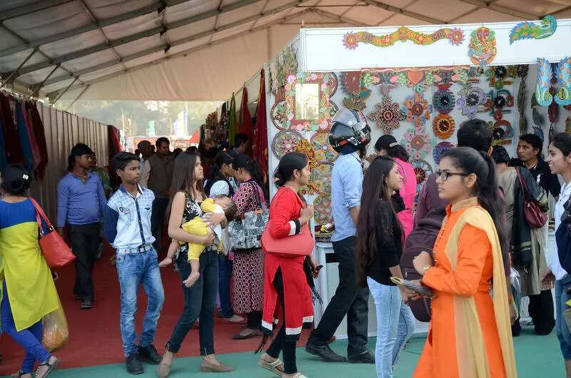 Pvt school heads allege demand to fund Saras Mela, question flood relief link