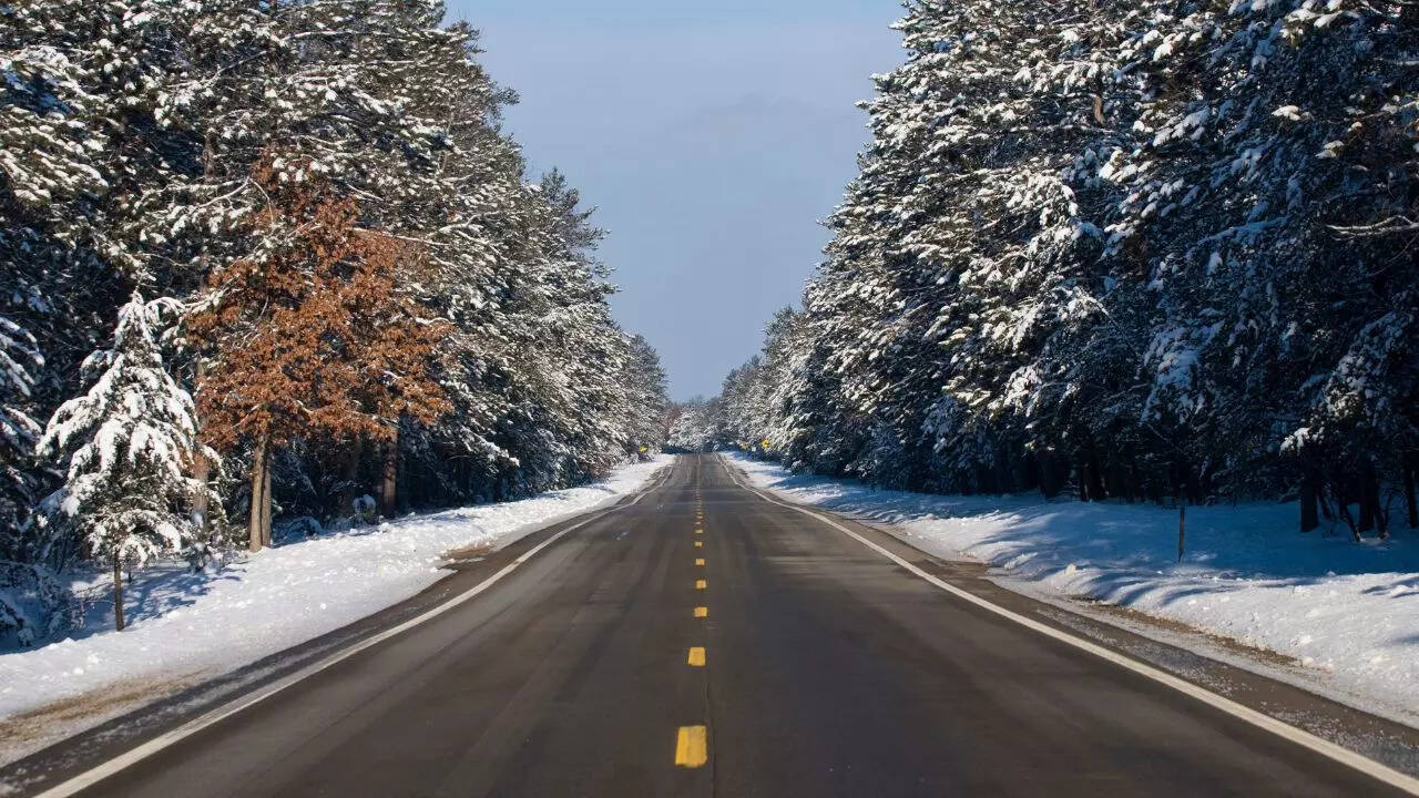 First snowfall in US in 2025-26: Experts reveal when and where winter will strike first