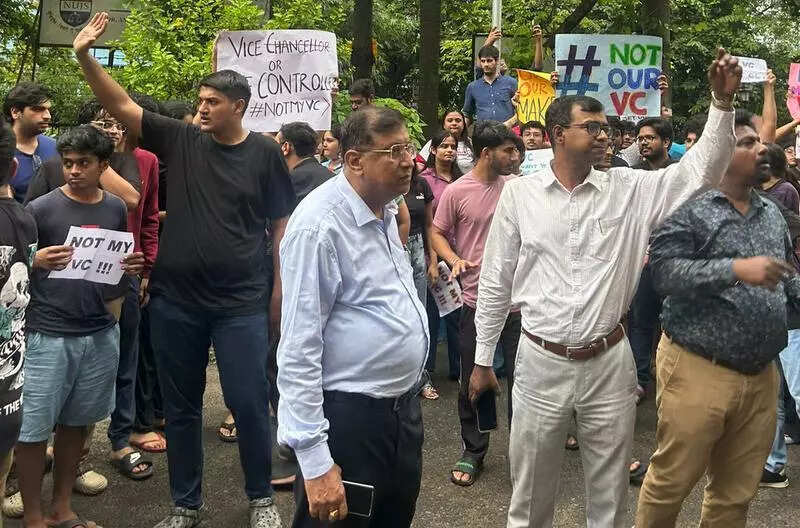 NUJS students gherao VC, seek resignation