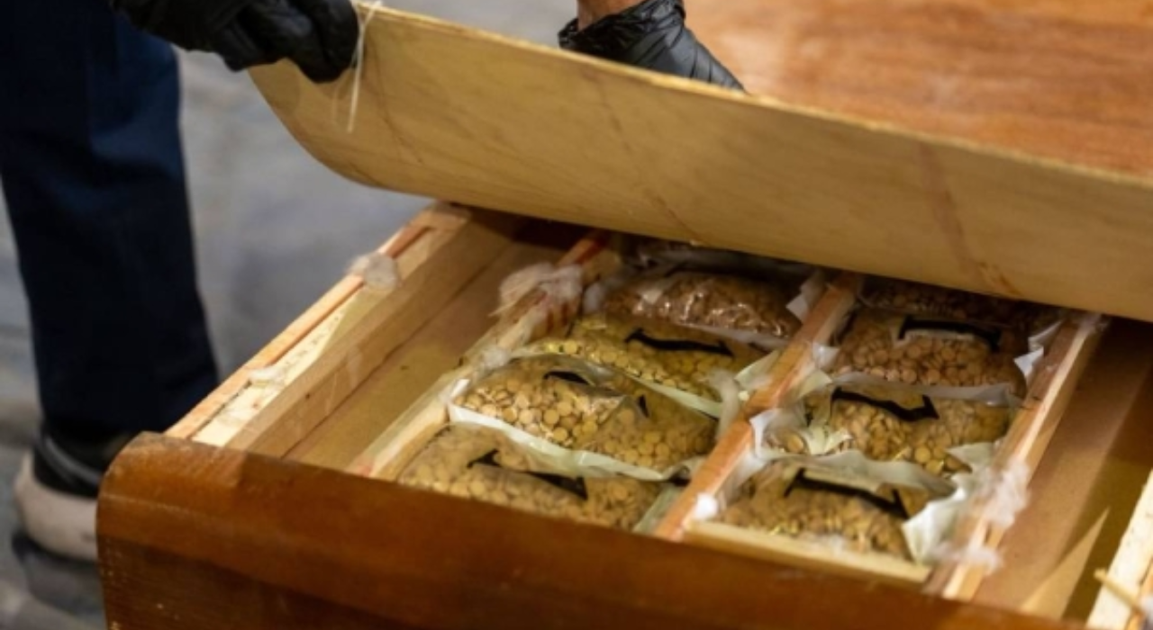 Saudi Customs seizes over 261,000 Amphetamine pills and nearly 10 kg of Meth in four smuggling busts