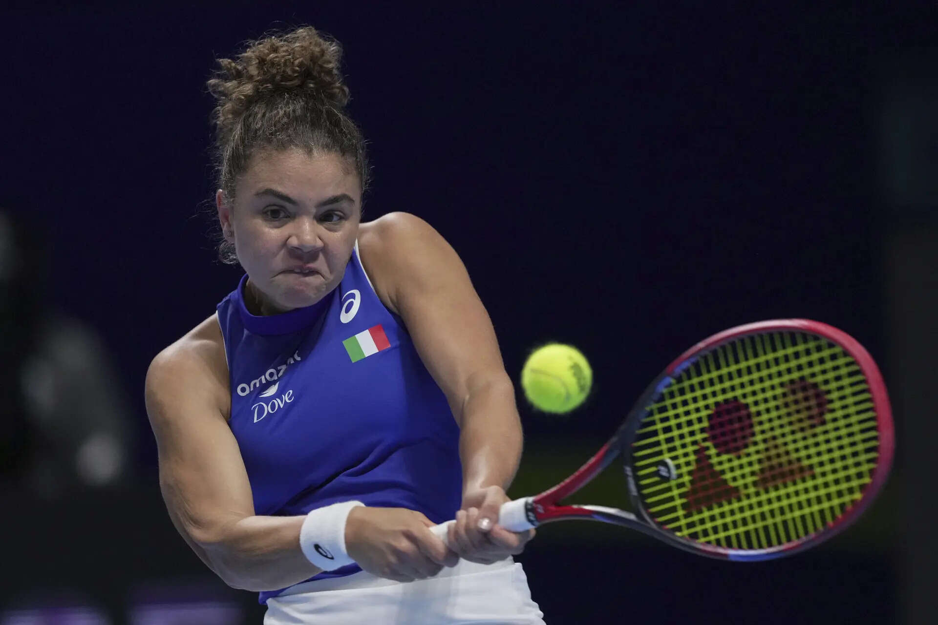 Jasmine Paolini retains Billie Jean King Cup for Italy