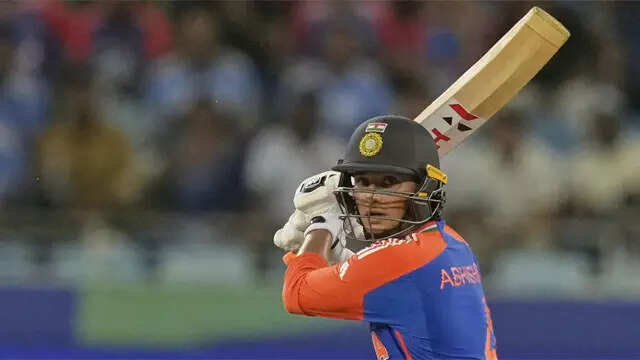 'He'll blow the cricketing world apart': R Ashwin hails Abhishek Sharma's brilliance