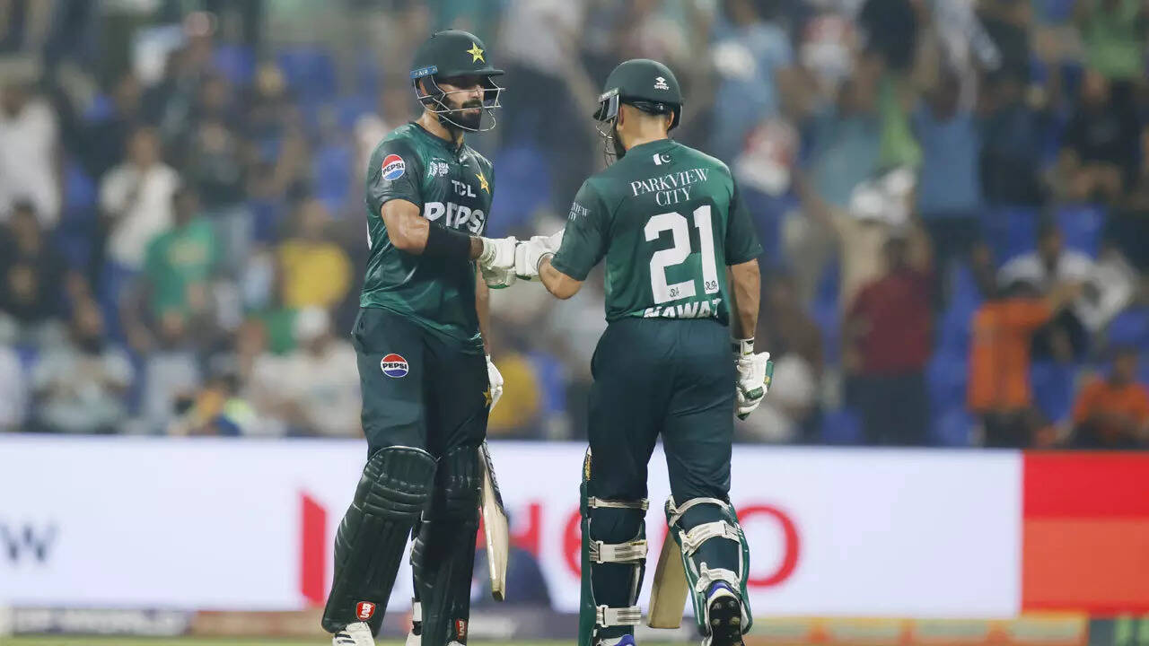 Pakistan survive Hasaranga spell to beat Sri Lanka and stay alive