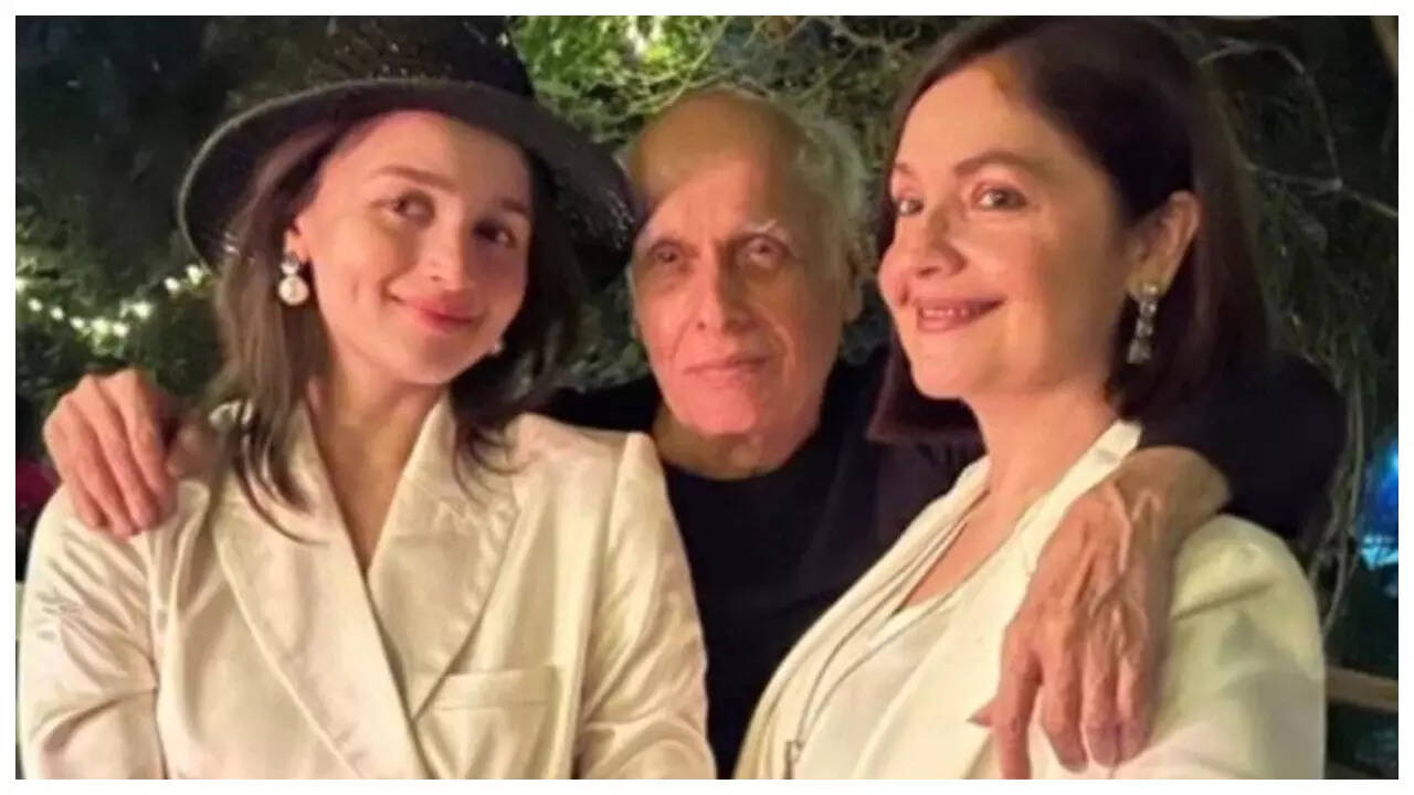 Mahesh Bhatt on possible collab between Alia and Pooja Bhatt