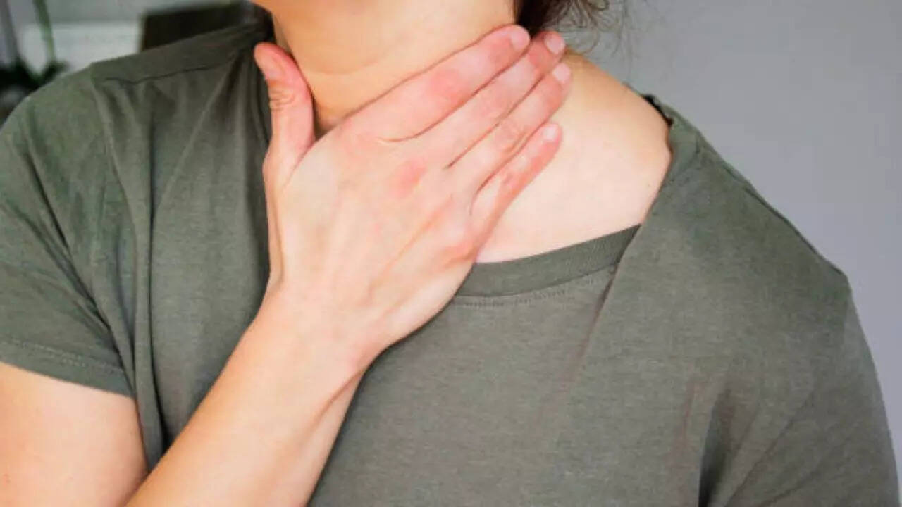 Discomfort in the upper areas of the body