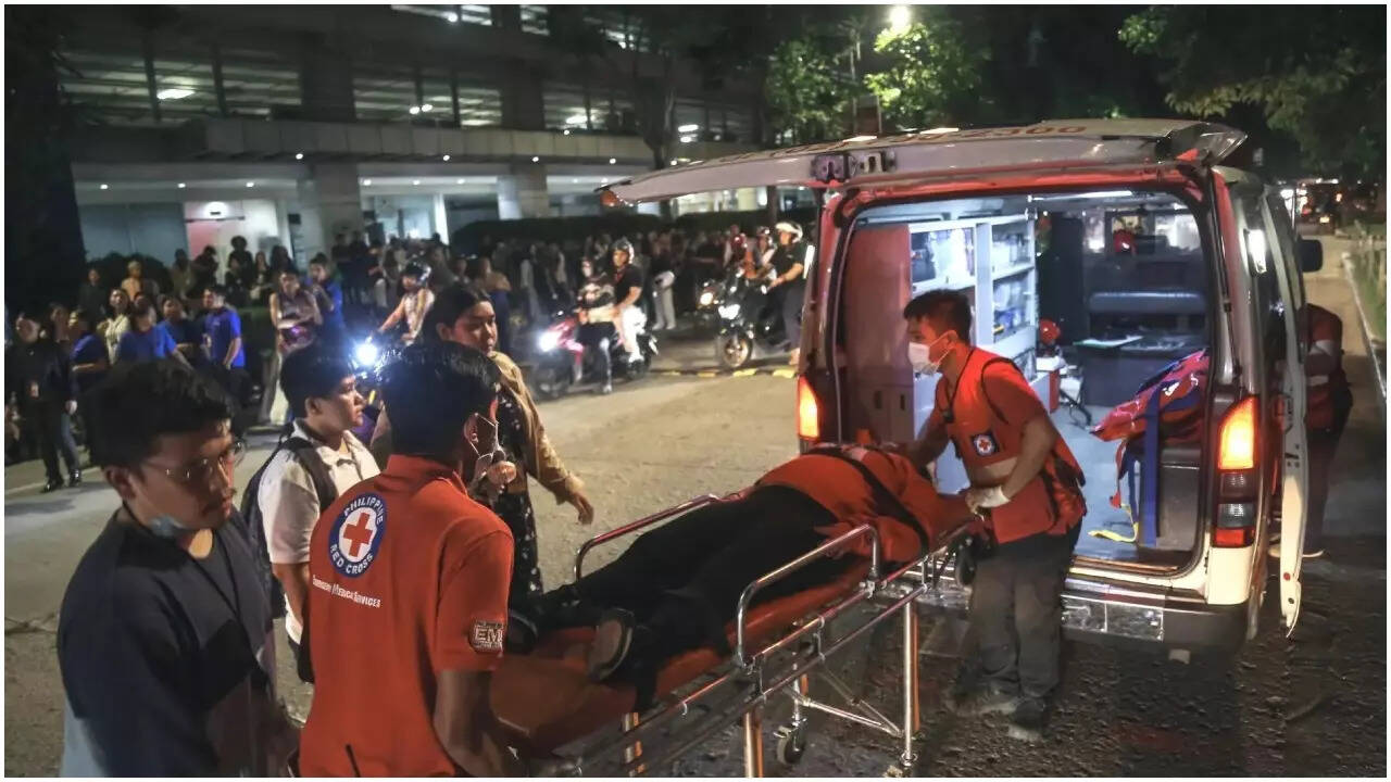 Philippines earthquake: Powerful quake kills 31, destroys homes and infrastructure in Cebu- Top development