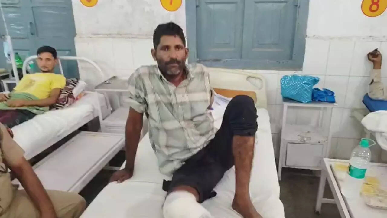 'I Love Muhammad' row: Encounter in Bareilly; 2 men of Tauqeer Raza held