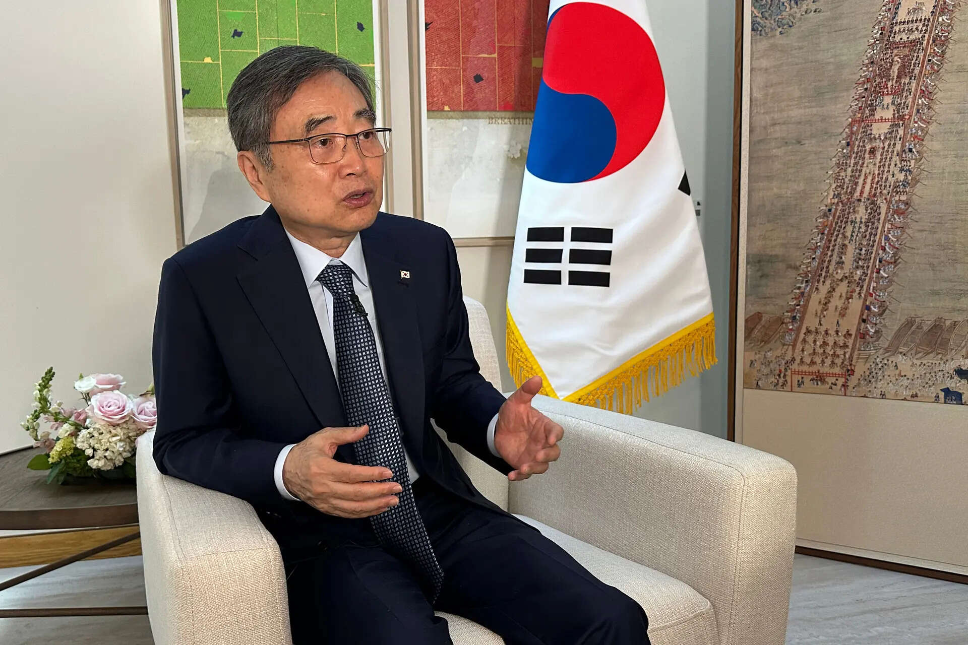US-South Korea deal: Seoul says rough security agreement reached; Washington to review currency swap deal
