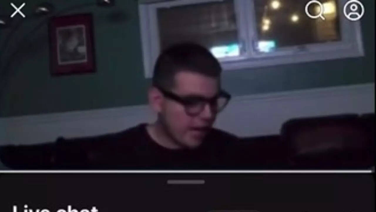 NJ 'stalker, killer' identified as 17-year-old Vincent Battiloro who hosted 22-minute livestream on his side of story
