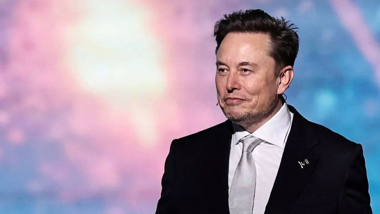World’s first half-trillionaire: Elon Musk surpasses $500 billion net worth with Tesla, SpaceX, and xAI shaping the tech future