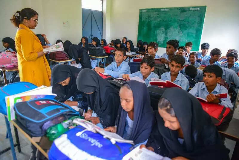 msid 124297958,imgsize 49014 https://jaipur.visitinrajasthan.com/wp-content/uploads/2023/10/cropped-cropped-R-2.png