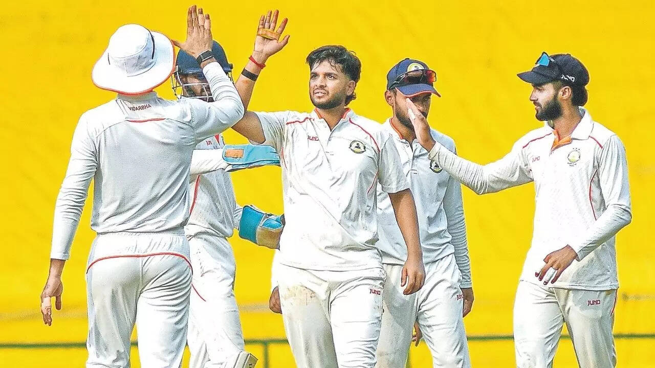 Irani Cup: Vidarbha grind down Rest of India