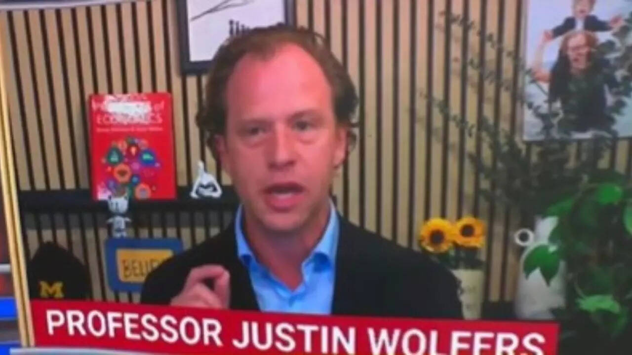 'Economy is like baking, H-1B is key ingredient': Expert says US will have to import 'cake' or 'use inferior recipe'