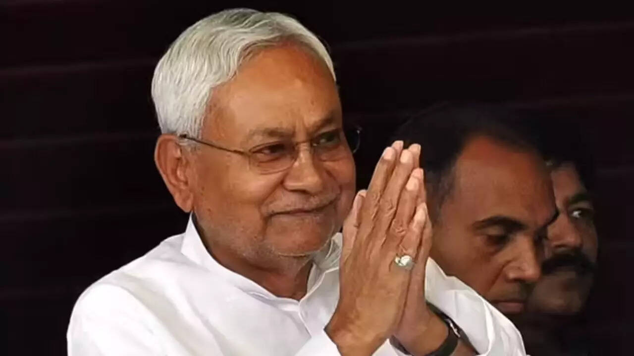 The veteran, the challenger, the disruptor: Nitish faces rough poll pitch; RJD, PK loom large