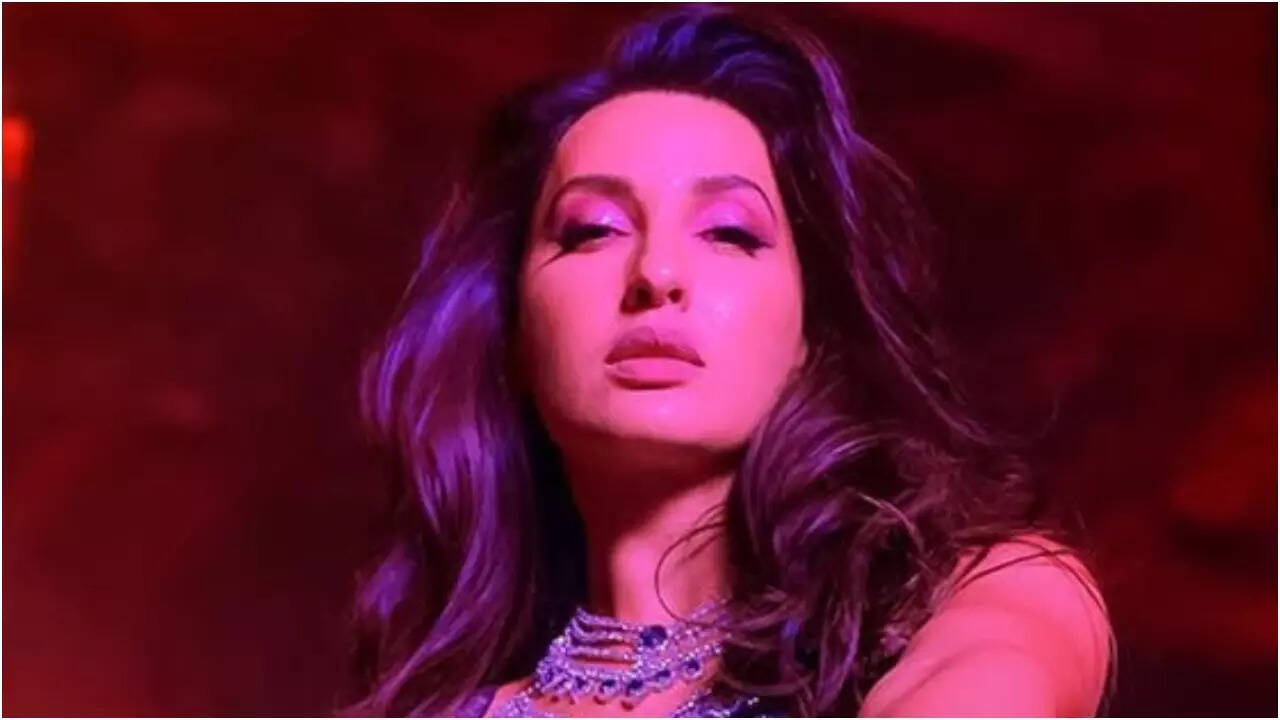 'Aafat': Netizens REACT to new song from 'Thamma' ft. Nora