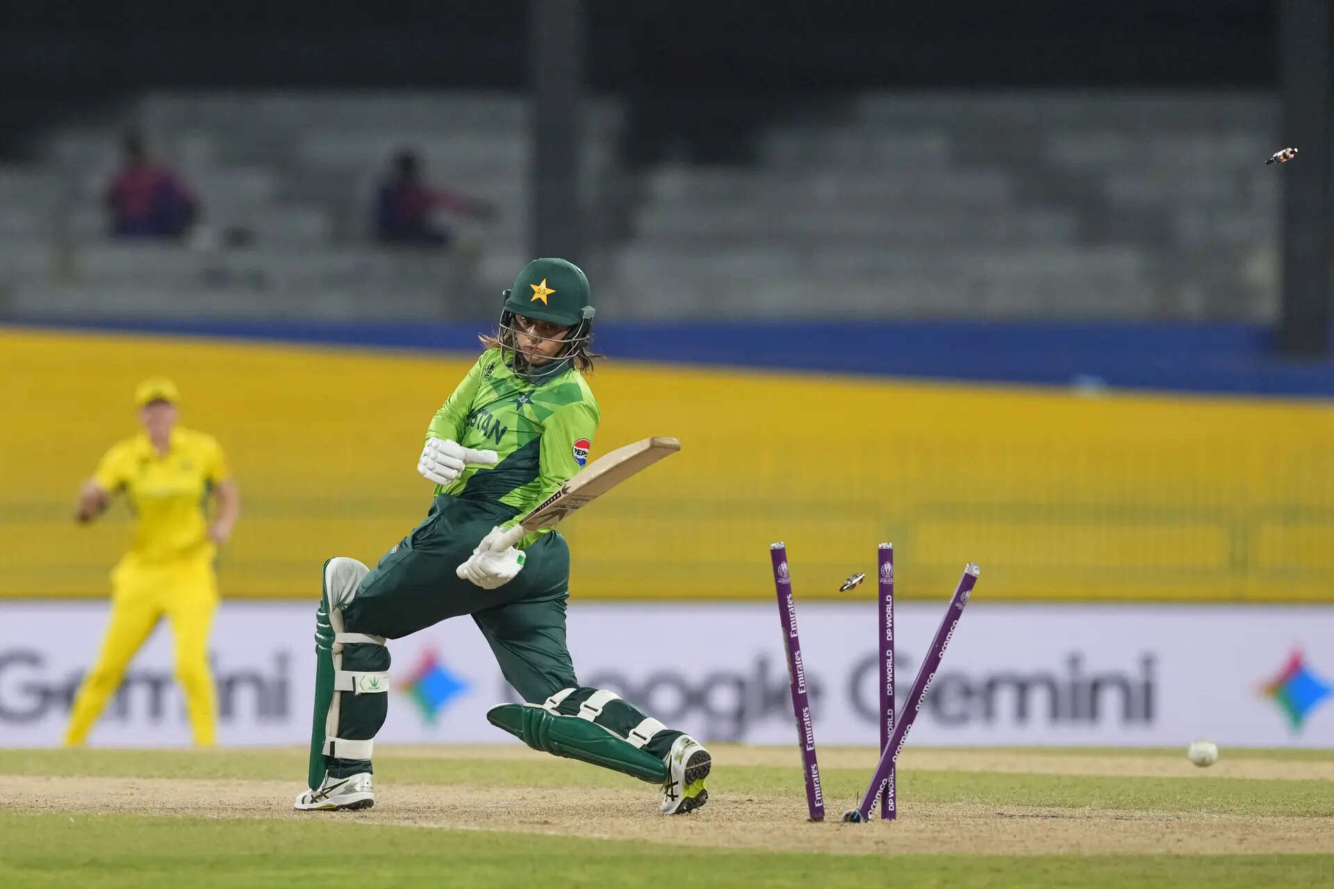 Women's WC Live: PAK crumble under pressure, AUS bowlers dominate