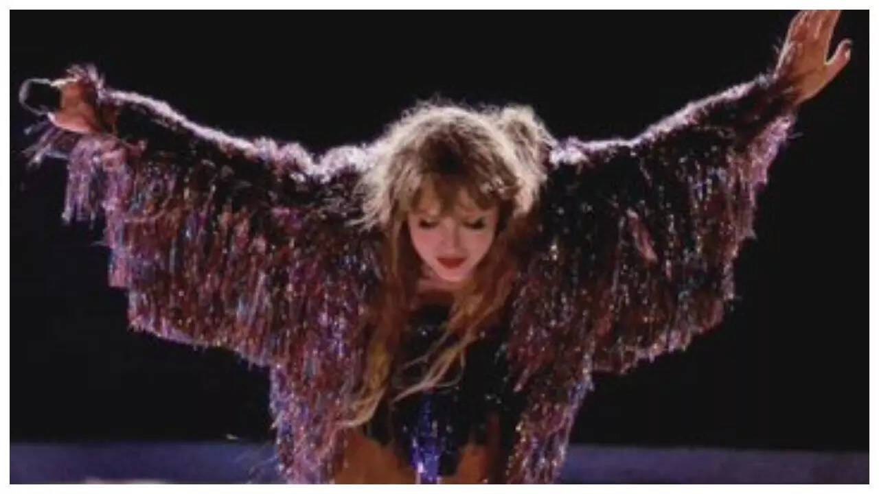 Taylor Swift announces NEW docuseries - WATCH