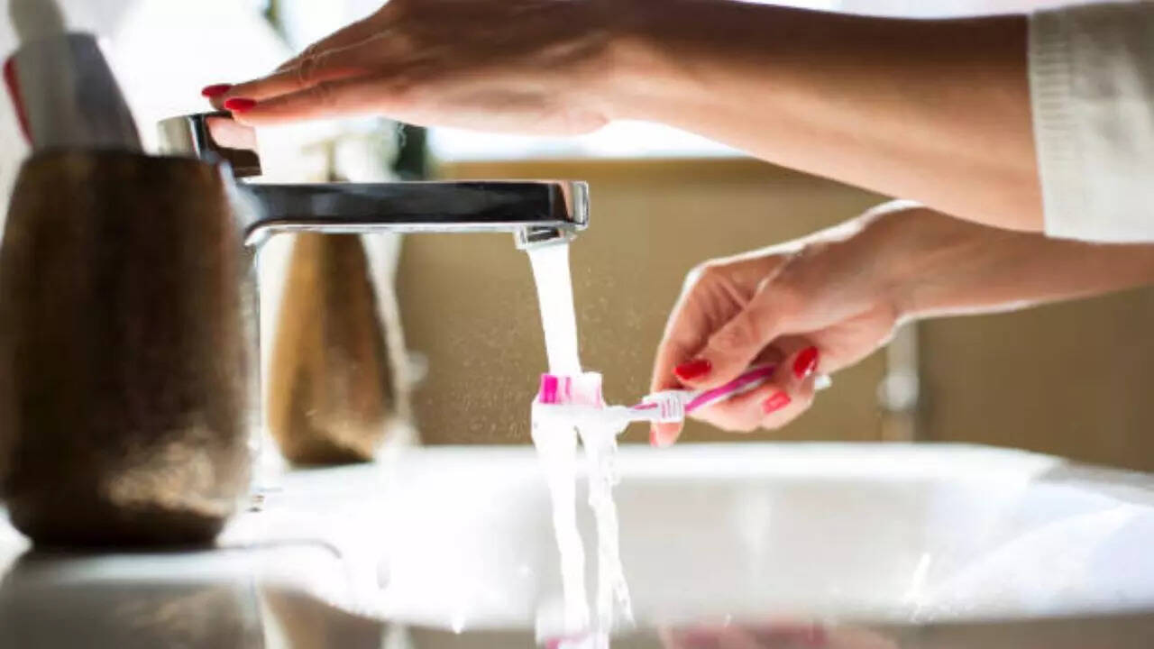 How to protect your toothbrush?
