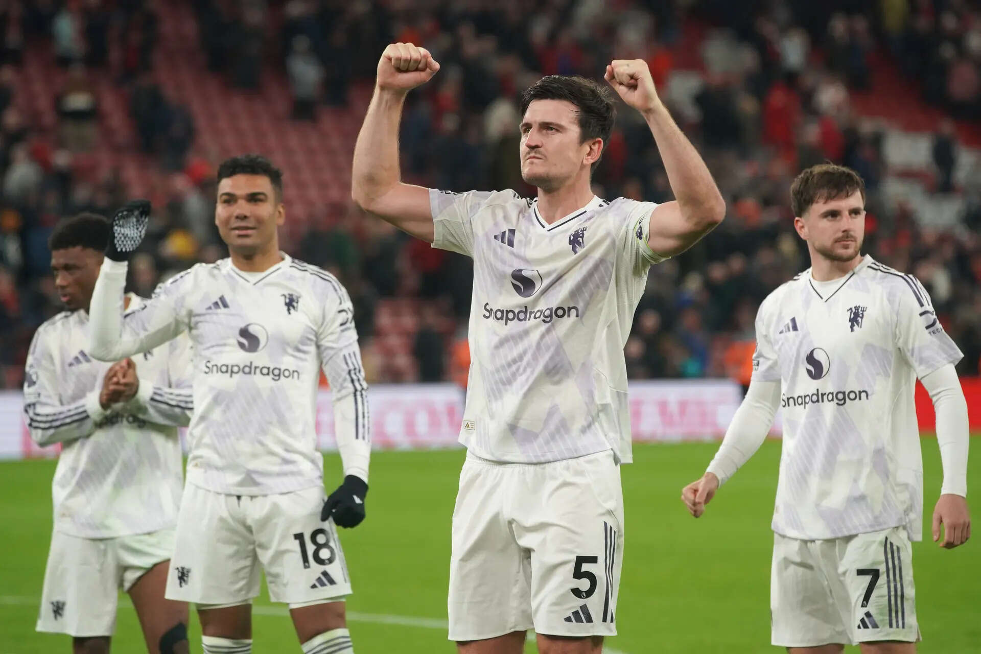 PL: Streak broken! United shatter Reds with heart-stopping Anfield win