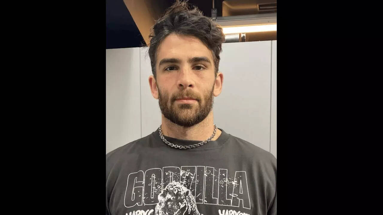 Veterinarian criticizes Hasan Piker for using electronic collar on dog Kaya during streams