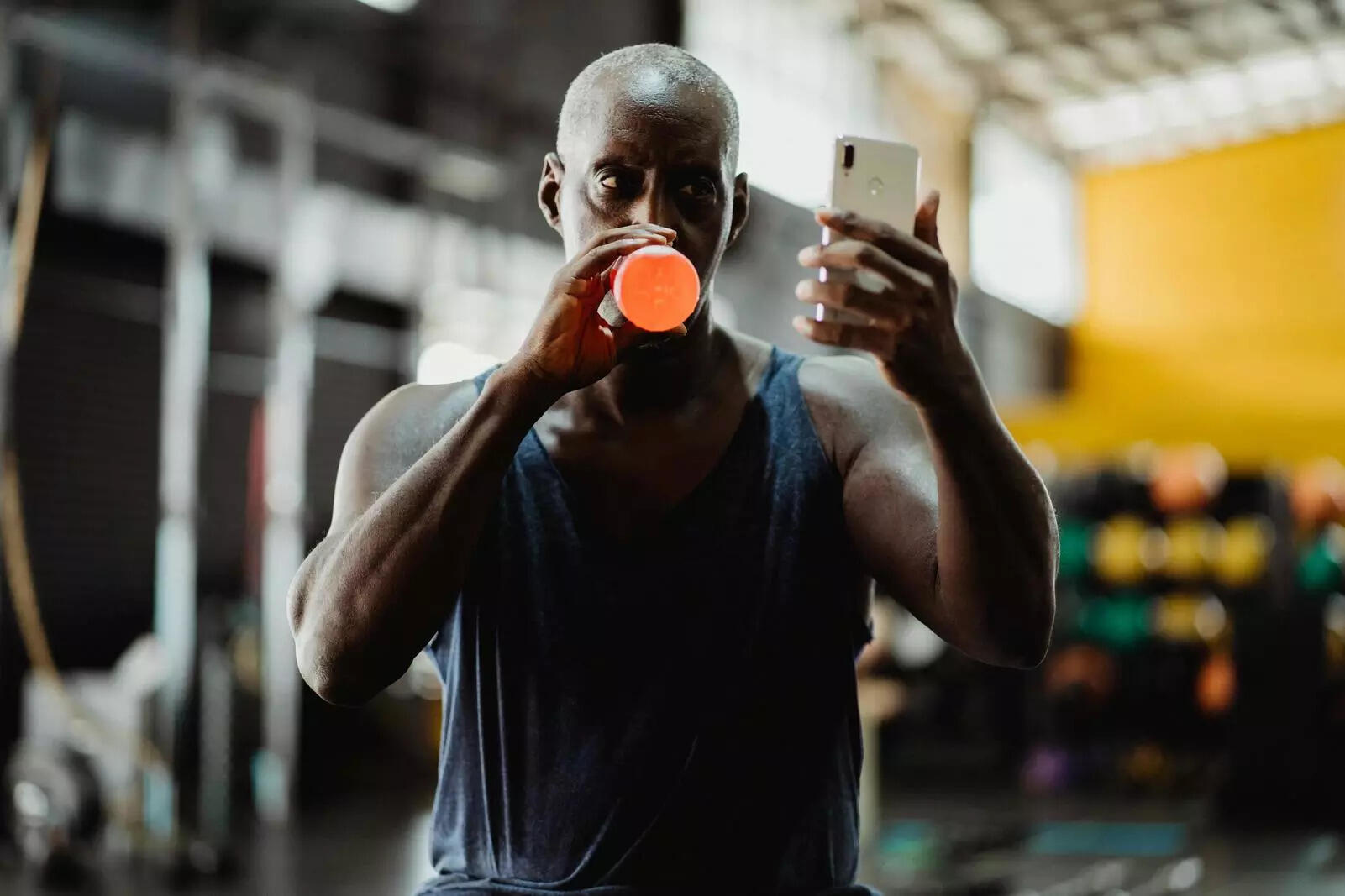 ​Posed pictures are great for showing finished results, but photographs taken during actual training sessions — whether lifting weights, stretching or mid-set — capture the raw energy and intensity of the workout.​