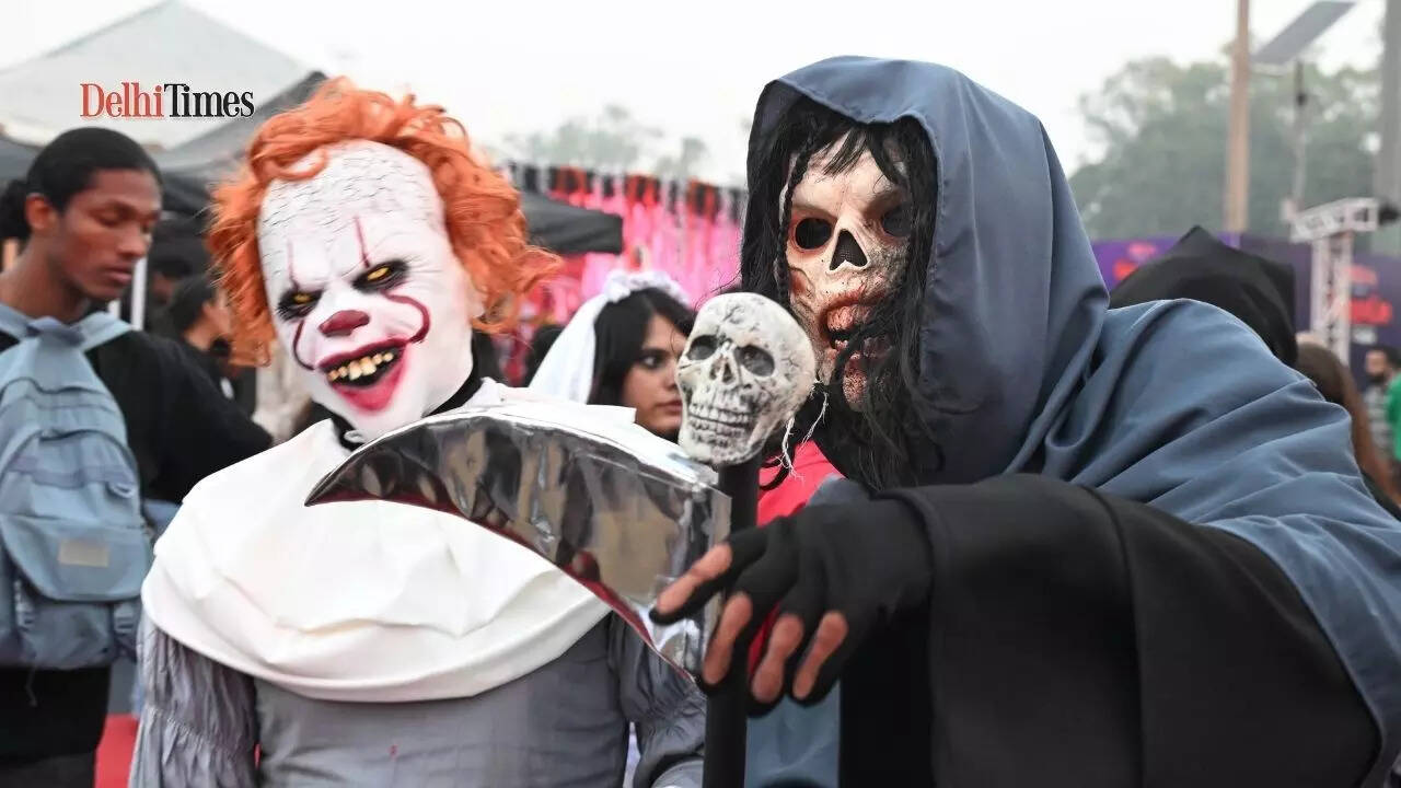 The dancing clown Pennywise was spotted at the event