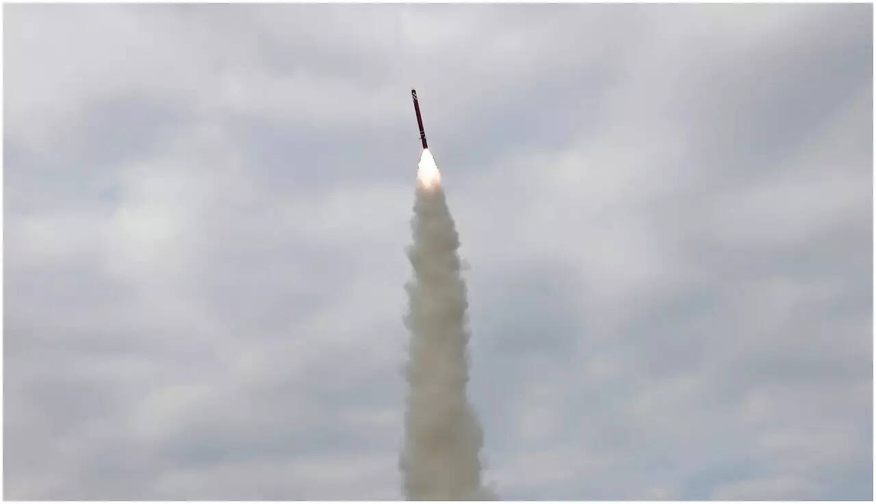 North Korea fires cruise missiles ahead of Donald Trump-Xi Jinping meeting in South Korea