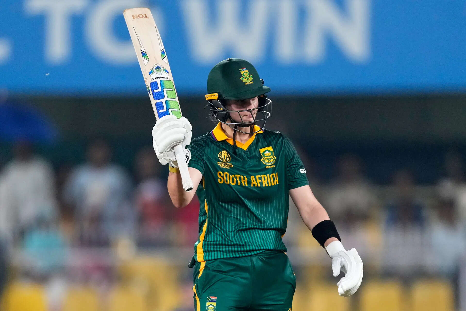 England vs South Africa 1st Semi Final: ENG in trouble! Lose top three for ducks chasing 320 vs SA