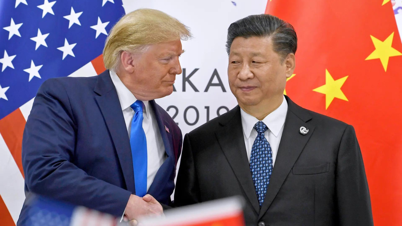 Flattery abroad, mockery at home: Donald Trump's triumphant trip to Asia hinges on Thursday meeting with Xi Jinping