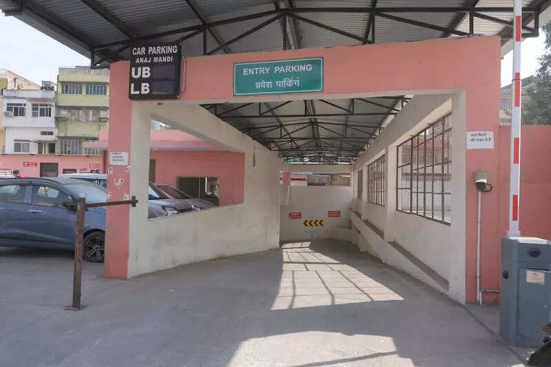 msid 124918762,imgsize 34412 https://jaipur.visitinrajasthan.com/wp-content/uploads/2023/10/cropped-cropped-R-2.png