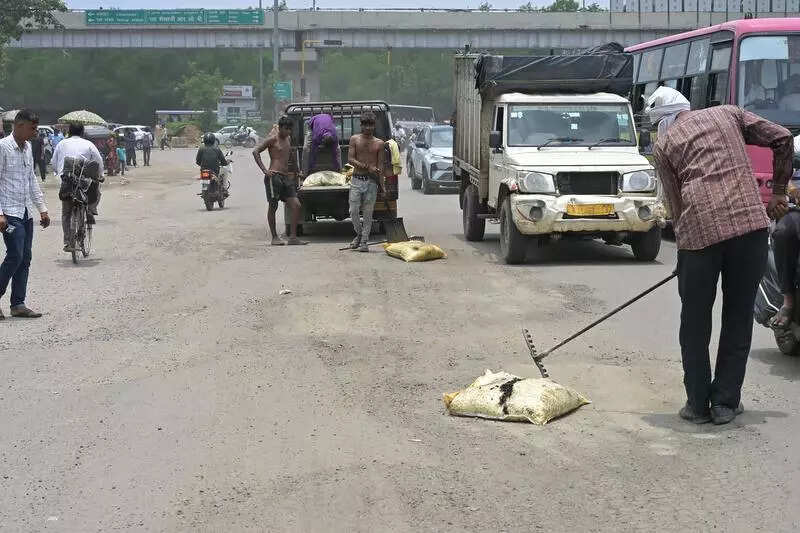 msid 124918945,imgsize 60120 https://jaipur.visitinrajasthan.com/wp-content/uploads/2023/10/cropped-cropped-R-2.png