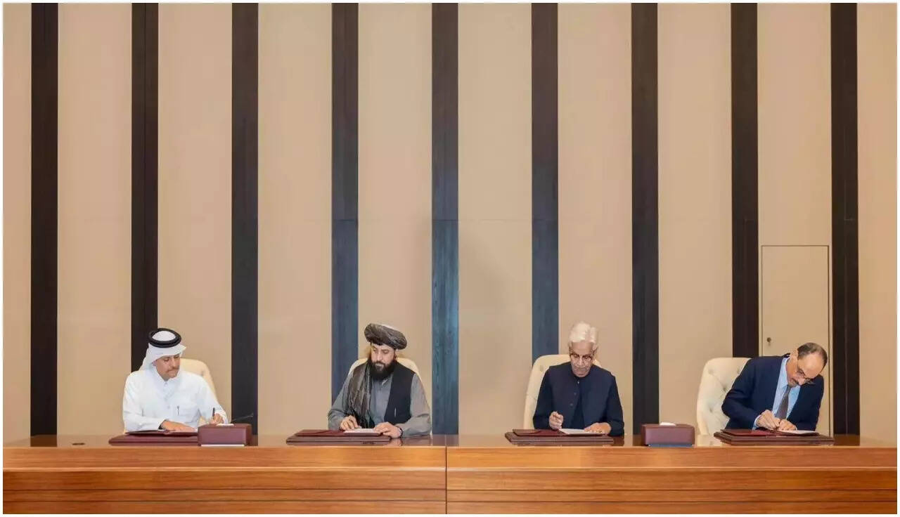 Ceasefire at last: Pakistan and Afghanistan agree to truce after Istanbul peace talks; follow-up meeting set for Nov 6