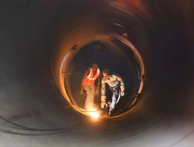 Ahmedabad Municipal Corporation makes registration must for welding ops